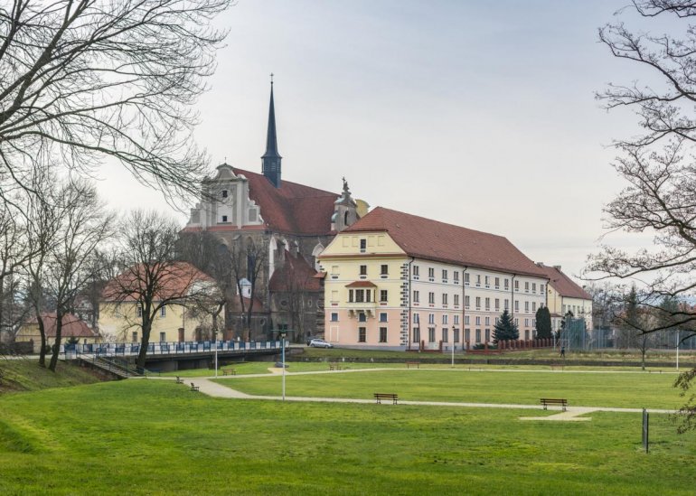Archiwum Państwowe z zabezpieczeniami D+H
