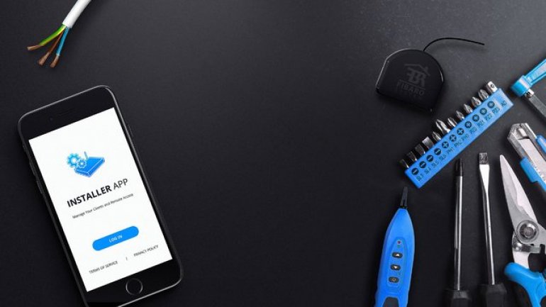 FIBARO wprowadza pierwszą w branży aplikację dla instalatorów systemu smart home