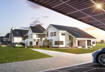 Słoneczny czas dla rynku fotowoltaiki. Co przyniesie jesień?