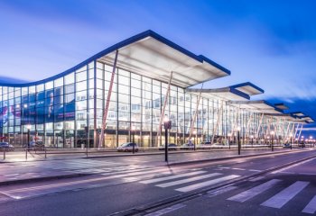 Rozbudowa Portu Lotniczego we Wrocławiu: Zwiększenie Infrastruktury dla Samolotów | Inwestycje