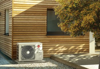 Nowe kompaktowe pompy ciepła LG Therma V R32 Split