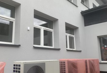 Nowoczesne i ekologiczne ogrzewanie od De Dietrich w Szkole Podstawowej w Dębie