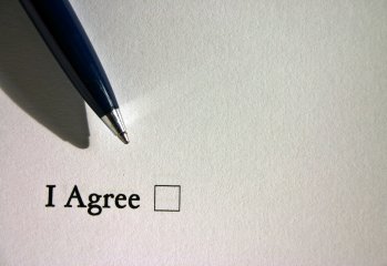 Chcesz wysyłać informacje prasowe dziennikarzom? Lepiej uzyskaj ich zgody