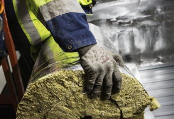 Bo sprawne krążenie w budynku to podstawa. Paroc prezentuje maty izolacyjne z serii PAROC Hvac