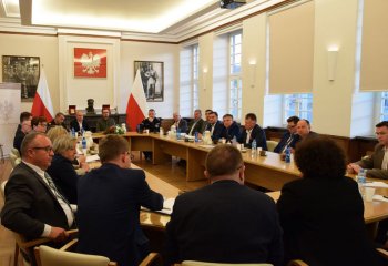 Wiceminister środowiska na miejscu awarii przepompowni 