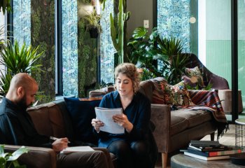 Światowa sieć work-space’ów WeWork wchodzi do Polski