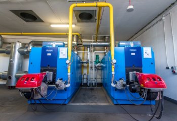 Nowoczesna galeria handlowa z systemem grzewczym Buderus