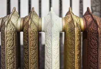 Grzejniki w kształcie serca, gitary czy harfy? - grzejniki na salonach