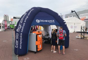 Cichewicz prezentuje kotły na drewno zrębki i biomasę podczas targów Drema Poznań