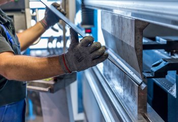 Czy smog wpływa na wydajność pracowników?