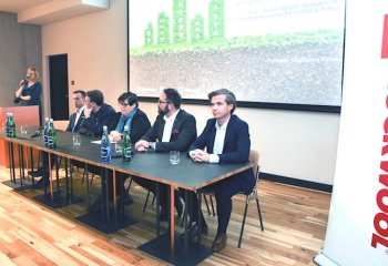 Jak tworzyć przyjazne miejsca do życia? - debata na temat miast przyłości