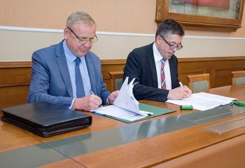 Termomodernizacja budynków AGH w Krakowie. NFOŚiGW przekaże 5,7 mln zł dotacji ze środków europejskich