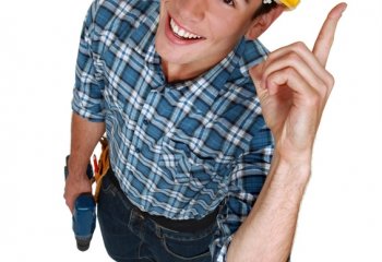 Dlaczego  nie  warto kupować klimatyzatora naściennego na własną rękę?