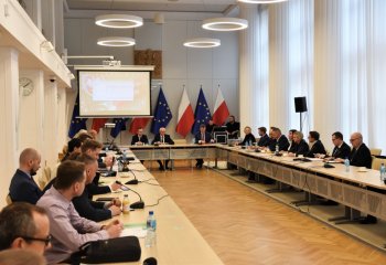 Morskie farmy wiatrowe tematem konsultacji w Ministerstwie Energii