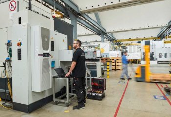 Klimatyzacja szaf sterowniczych i mistrzostwo oszczędności