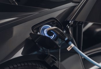 Dotacja na zakup samochodu elektrycznego zwolniona z podatku