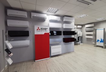 Salon wystawowy urządzeń klimatyzacyjnych | HAKOM