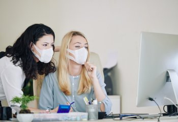 Biznes stworzył szeroki front walki z pandemią koronawirusa