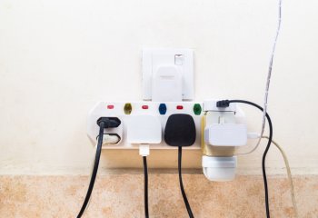 Jak zaoszczędzić na rachunkach za prąd?