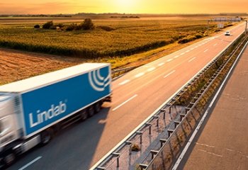 Czas ma kluczowe znaczenie - nowy wymiar obsługi i odbioru towaru w Lindab