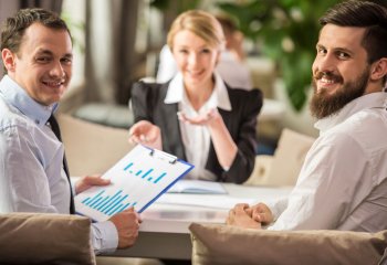 Gospodarka wróci na ścieżkę wzrostu dzięki szczepieniom