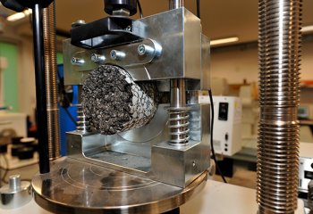 Samonaprawiająca się droga będzie gotowa za 2 lata