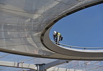 Rynek Łazarski dostanie zadaszenie z innowacyjnej folii