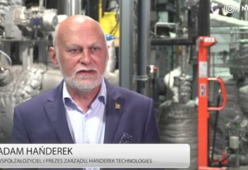 Już w 2023 roku na stacjach benzynowych zatankujemy paliwo częściowo wyprodukowane z recyklingu plastiku