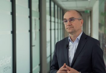 Internet rzeczy i sztuczna inteligencja przyspieszą odchodzenie od węgla w przemyśle