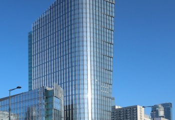 ArmaComfort AB Alu Plus w budynku Mennica Legacy Tower - ochrona przed hałasem na najwyższym poziomie