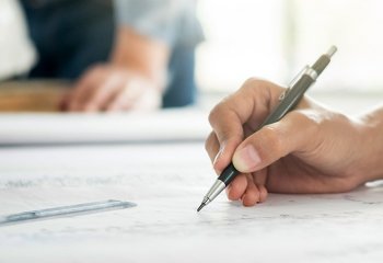 Przebudowa i renowacja biura - najważniejsze aspekty