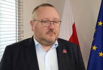 Coraz większy popyt na pracowników z branży IT. Firmy technologiczne stawiają na kształcenie kadr
