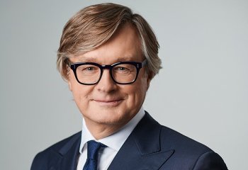 Budownictwo modułowe i OZE. Erbud wdraża strategię ESG