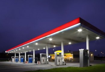 Sztucznie zawyżone ceny paliw zaburzały konkurencję