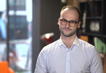 Konsumenci oczekują szybkiego kontaktu i personalizacji oferty