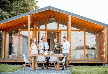 Pompa ciepła w drewnianym domu – czy to dobry pomysł?