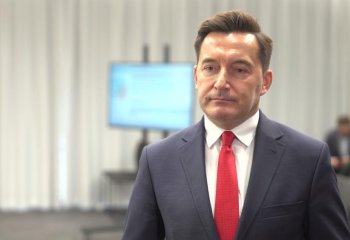 TOR: Na rynku przewozu osób na aplikację konieczna jest pogłębiona weryfikacja kierowców oraz cyfryzacja tego procesu