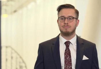 Wiatraki na lądzie przechodzą regularne przeglądy