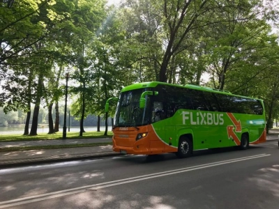 FlixBus testuje wodorowe autobusy dalekobieżne i zapowiada 100% neutralność dla środowiska do 2030 roku
