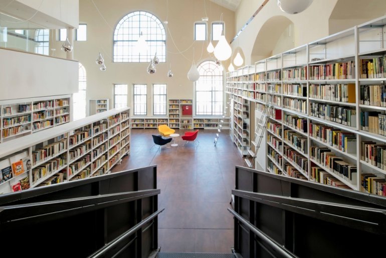 System sygnalizacji pożaru i dźwiękowy system ostrzegawczy dla biblioteki Beghi we Włoszech | Bosch