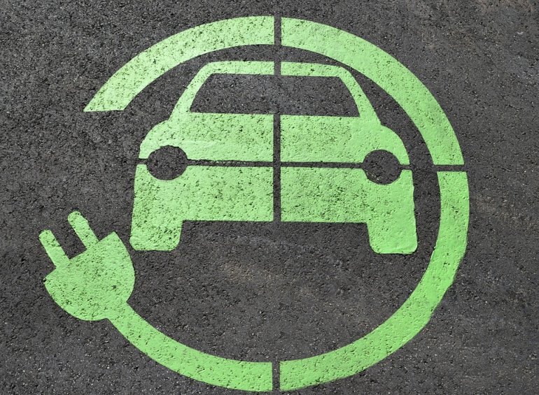Mercedes-Benz rozwija elektromobilność