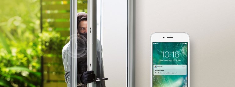 Smart home w technice okiennej i drzwiowej. Co umożliwia technologia?