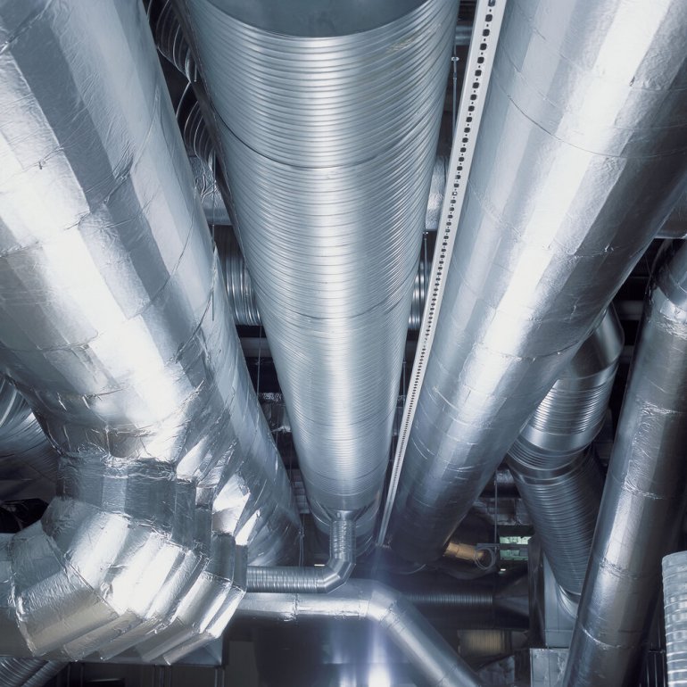 Izolacje techniczne gotowe na każdą ewentualność. Paroc prezentuje maty z serii PAROC Hvac