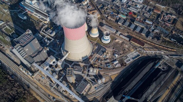 Pierwsza energia z bloku 910 MW w Jaworznie już w sieci