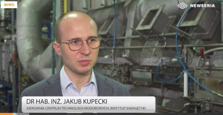 Pandemia zmniejszy zużycie energii elektrycznej w 2020 roku, jednak w dłuższej perspektywie będzie ono rosnąć. Ceny mogą obniżyć OZE i ogniwa paliwowe