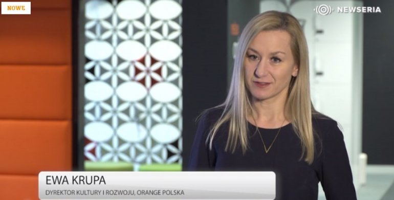 W czasie pandemii biznes coraz chętniej sięga po szkolenia w wirtualnej rzeczywistości. Dają one niemal dwa razy lepsze wyniki niż tradycyjne zajęci