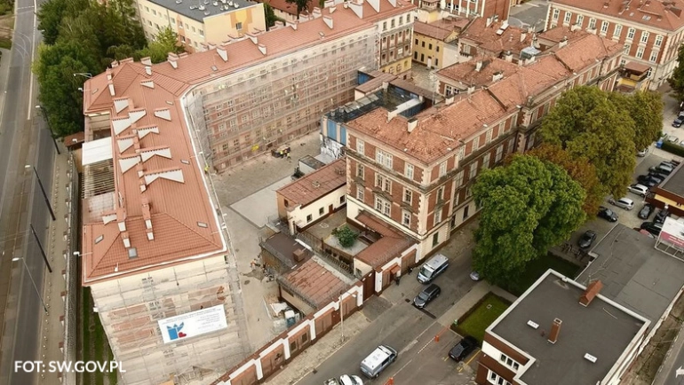 Tosot: System TMV 5 w budynku aresztu śledczego w Krakowie
