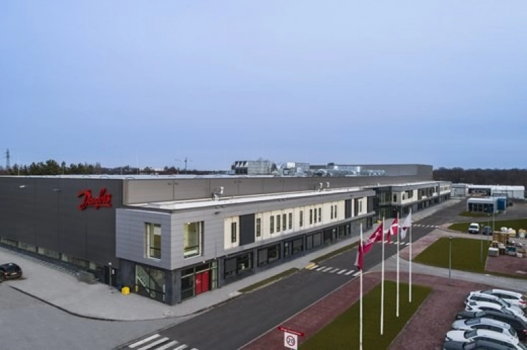 Danfoss Poland zakończył budowę nowoczesnej hali produkcyjnej i relokację produkcji
