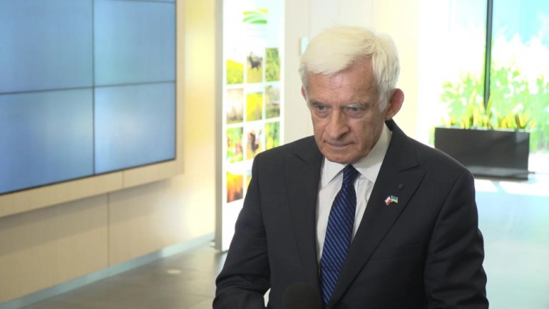 Prof. Jerzy Buzek: Możliwe korekty w unijnej polityce dotyczącej rolnictwa